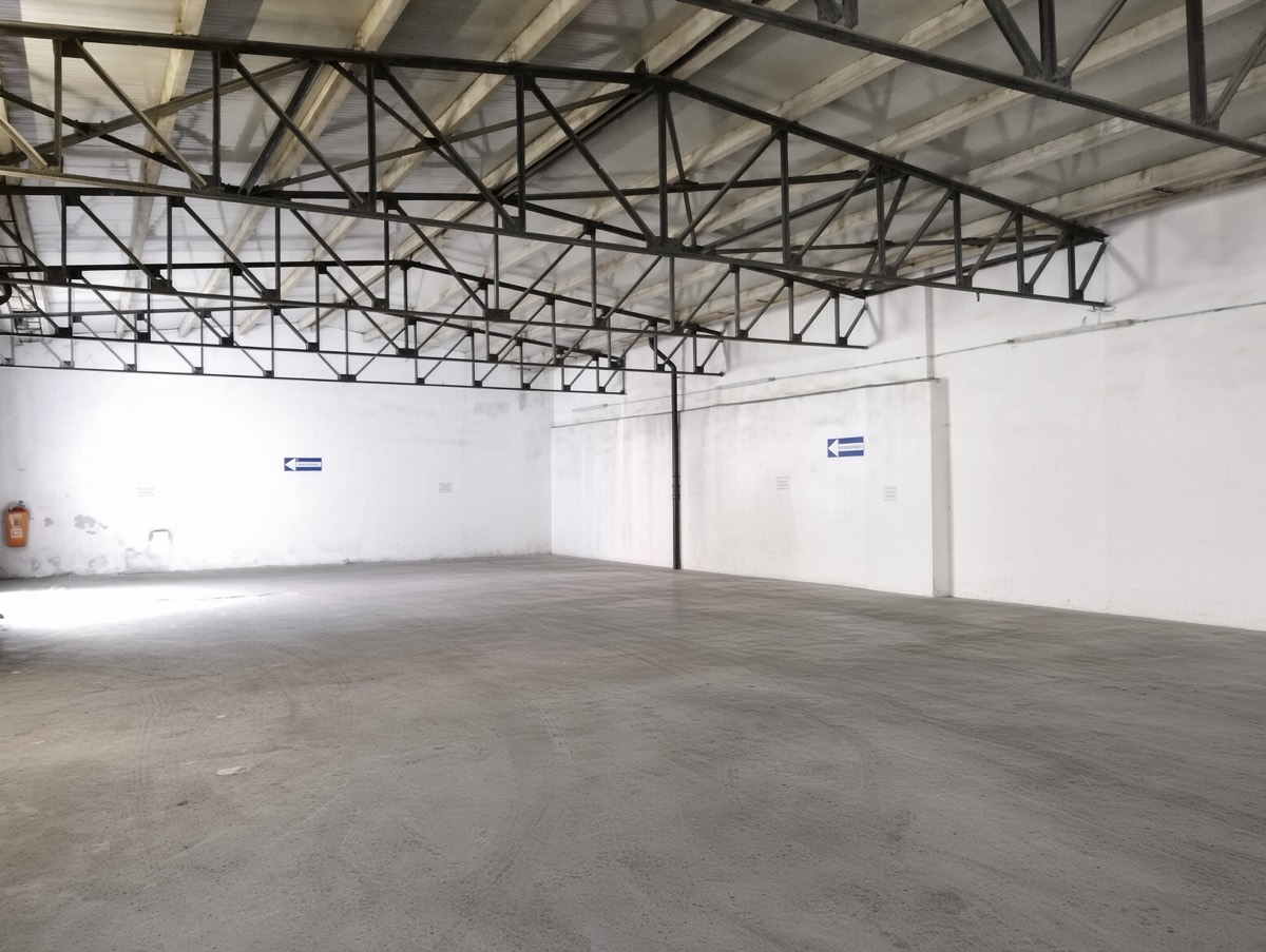 Kostenlose Garage im Hof