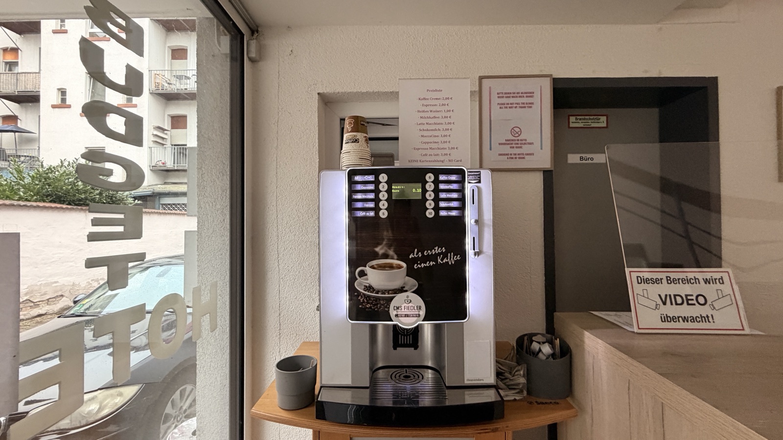 Kaffeeautomat in der Lobby